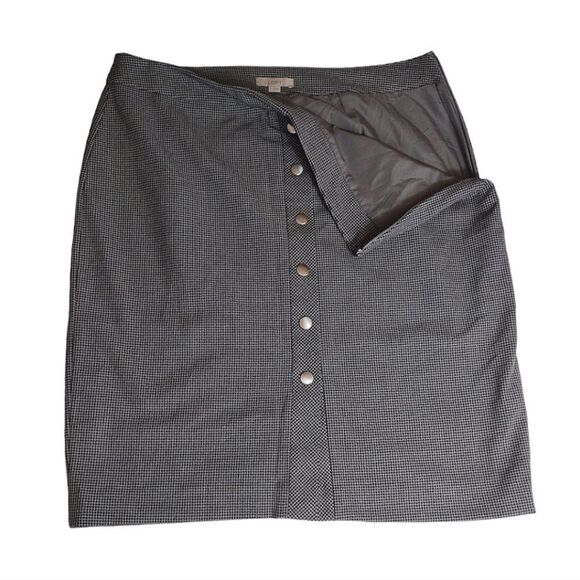 LOFT Grey Black Houndstooth Button Front Lined Straight Skirt Size 12 - Picture 13 of 15
